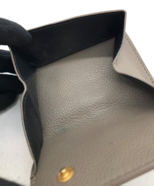 Yves Saint Laurent（イヴサンローラン）Yves Saint Laurent (イヴサンローラン) オリガミ タイニーウォレット グレー サイズ:下記参照の古着・服飾アイテム