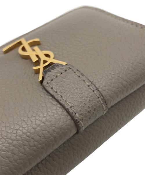 Yves Saint Laurent（イヴサンローラン）Yves Saint Laurent (イヴサンローラン) オリガミ タイニーウォレット グレー サイズ:下記参照の古着・服飾アイテム