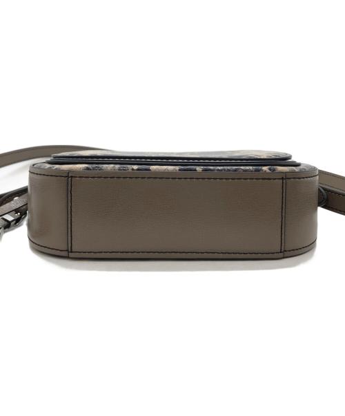 MARC JACOBS（マークジェイコブズ）MARC JACOBS (マークジェイコブス) パイソン柄ショルダーバッグ ブラウンの古着・服飾アイテム