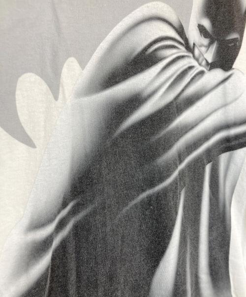 DC COMICS（ディーシーコミックス）DC COMICS (ディーシーコミックス) BATMAN ホワイト サイズ:XLの古着・服飾アイテム