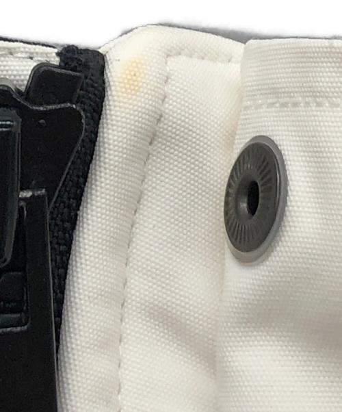 THE NORTH FACE（ザ ノース フェイス）THE NORTH FACE (ザ ノース フェイス) sacai (サカイ) フレアダウンジャケット ホワイト サイズ:Mの古着・服飾アイテム