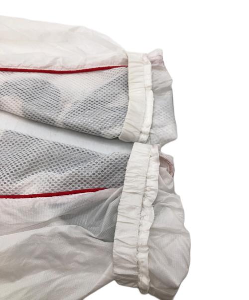 SUPREME（シュプリーム）Supreme (シュプリーム) RIPSTOP HOODED WINDSHELL ホワイト サイズ:LARGEの古着・服飾アイテム