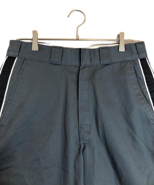 SUPREME（シュプリーム）Supreme (シュプリーム) Dickies (ディッキーズ) Loose Fit Work Short グレー サイズ:32の古着・服飾アイテム