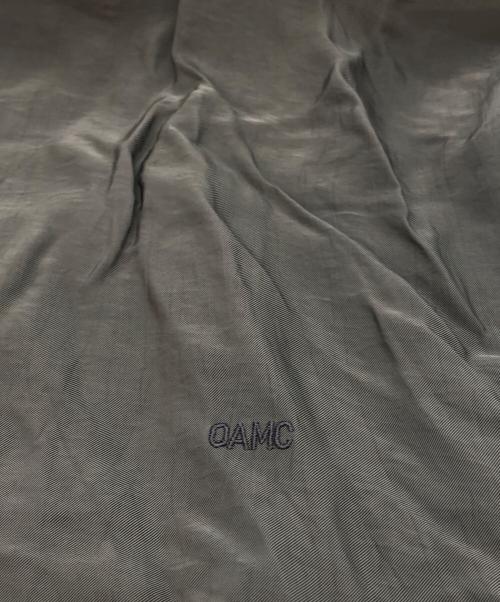 OAMC（オーエーエムシー）OAMC (オーエーエムシー) Alpha Shirt グレー サイズ:Mの古着・服飾アイテム