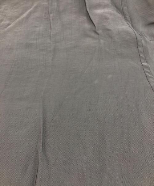 OAMC（オーエーエムシー）OAMC (オーエーエムシー) Alpha Shirt グレー サイズ:Mの古着・服飾アイテム