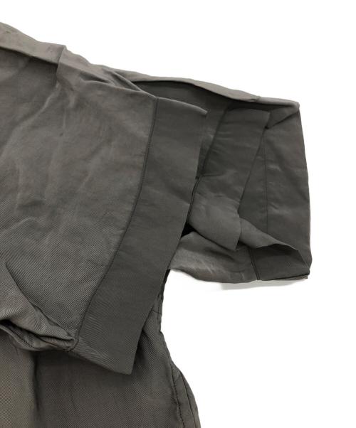 OAMC（オーエーエムシー）OAMC (オーエーエムシー) Alpha Shirt グレー サイズ:Mの古着・服飾アイテム