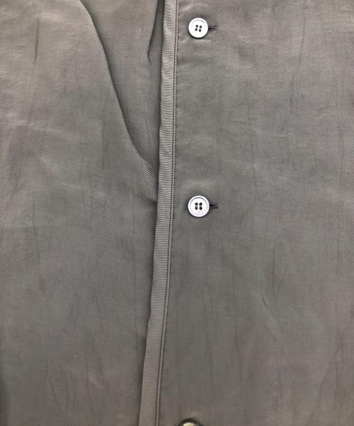 OAMC（オーエーエムシー）OAMC (オーエーエムシー) Alpha Shirt グレー サイズ:Mの古着・服飾アイテム