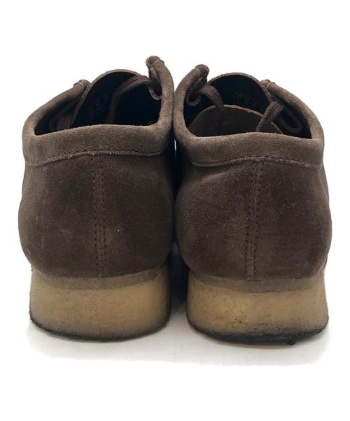 CLARKS（クラークス）CLARKS (クラークス) Wallabee Dark Brown Suede ブラウン サイズ:EU44の古着・服飾アイテム