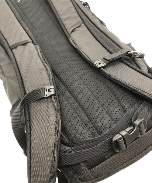 ARC'TERYX（アークテリクス）ARC'TERYX (アークテリクス) MANTIS 16 BACKPACK ブラックの古着・服飾アイテム