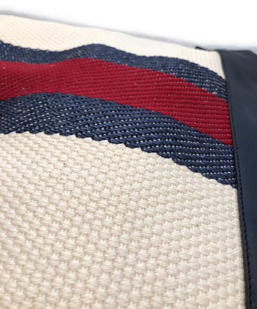 GUCCI（グッチ）GUCCI (グッチ) LARGE TOTE IN FABRIC ベージュ×ネイビーの古着・服飾アイテム