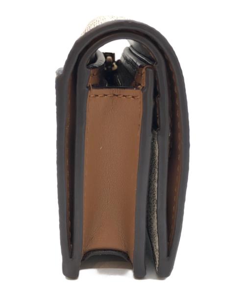 MICHAEL KORS（マイケル・コース）MICHAEL KORS (マイケル・コース) 2つ折り財布 ホワイトの古着・服飾アイテム