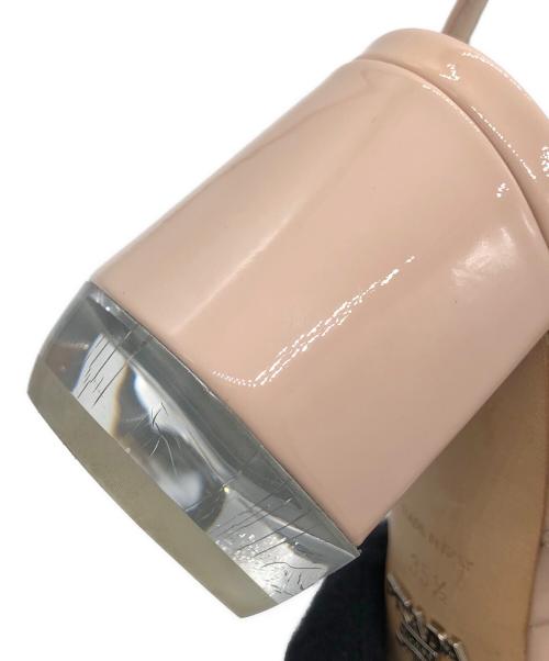 PRADA（プラダ）PRADA (プラダ) エナメルサンダル ベージュ サイズ:35 1/2の古着・服飾アイテム