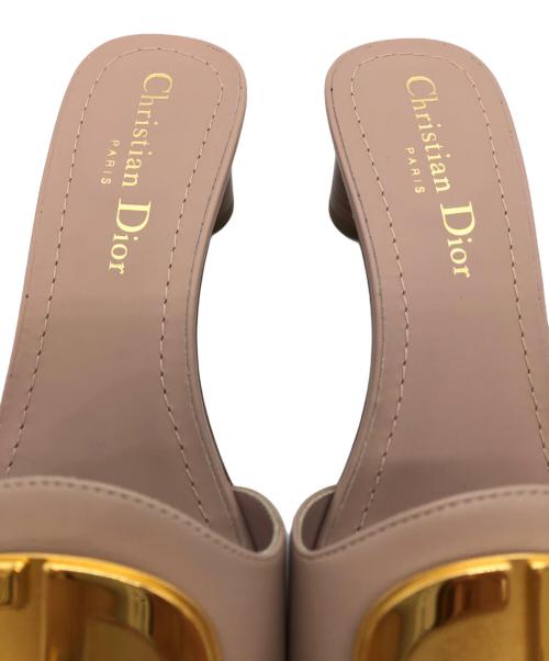 Christian Dior（クリスチャン ディオール）Christian Dior (クリスチャン ディオール) Forever Dior Calfskin heel slide 50MM ピンク サイズ:SIZE 35 1/2の古着・服飾アイテム