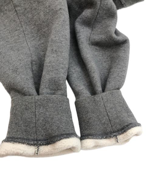 maison kitsune（メゾンキツネ）maison kitsune (メゾンキツネ) ボールド フォックスヘッド パッチ コンフォート スウェットシャツ グレー サイズ:SIZE Lの古着・服飾アイテム