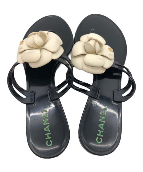 CHANEL（シャネル）CHANEL (シャネル) カメリア トングサンダル ブラック サイズ:SIZE 37の古着・服飾アイテム