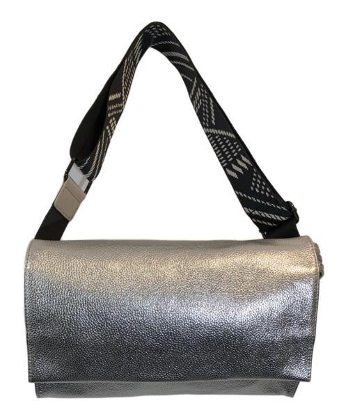 ear PAPILLONNER（イアパピヨネ）ear PAPILLONNER (イアパピヨネ) ワイドテープショルダーバッグ シルバー サイズ:下記参照の古着・服飾アイテム