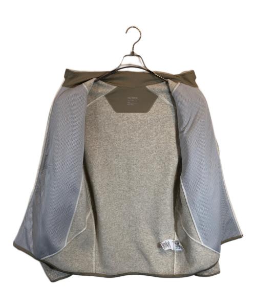 ARC'TERYX（アークテリクス）ARC'TERYX (アークテリクス) Covert Cardigan ベージュ サイズ:SIZE Lの古着・服飾アイテム