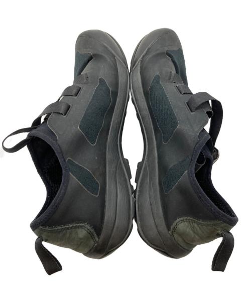 ARC'TERYX（アークテリクス）ARC'TERYX (アークテリクス) アラキス ローカットスニーカー ブラック サイズ:27.5cmの古着・服飾アイテム