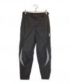 PALACEパレス）の古着「MOTO SHELL BOTTOMS」｜ブラック