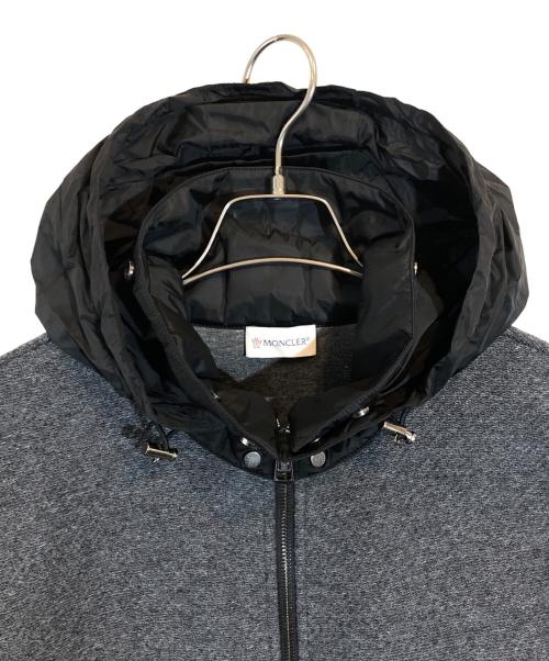 MONCLER（モンクレール）MONCLER (モンクレール) MAGLIA CARDIGAN グレー×ブラック サイズ:SIZE Mの古着・服飾アイテム