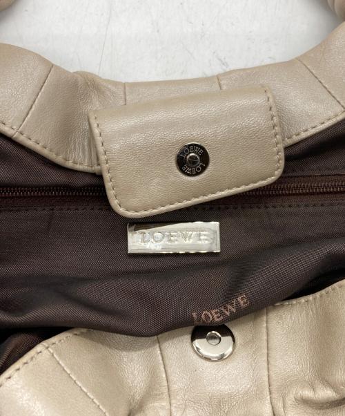 LOEWE（ロエベ）LOEWE (ロエベ) アナグラム ナッパアイレ レザー ハンドバッグ ベージュ サイズ:下記参照の古着・服飾アイテム