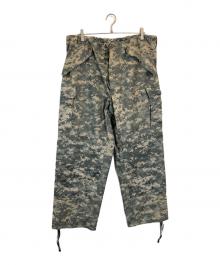 US ARMY（ユーエスアーミー）の古着「ECWCS UNIVERSAL CAMO GORE-TEX PARKA」｜カーキ