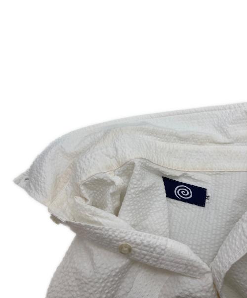 soonerorlater（スーナーオアレイター）soonerorlater (スーナーオアレイター) GuruGuru Shirts ホワイト サイズ:Mの古着・服飾アイテム