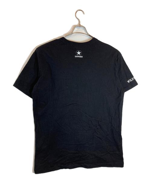 WILDSIDE YOHJI YAMAMOTO（ワイルドサイド ヨウジ ヤマモト）WILDSIDE YOHJI YAMAMOTO (ワイルドサイド ヨウジ ヤマモト) Sapporo Draft Beer Black Label Collaboration T-shirt ブラック サイズ:4の古着・服飾アイテム