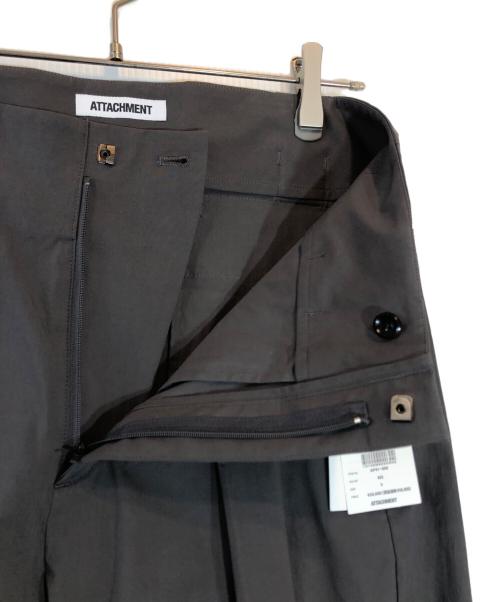 ATTACHMENT（アタッチメント）ATTACHMENT (アタッチメント) パンツ グレー サイズ:3の古着・服飾アイテム