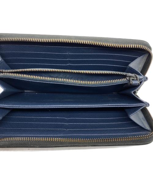 PRADA（プラダ）PRADA (プラダ) サフィアーノ ラウンドファスナー財布 ブラックの古着・服飾アイテム