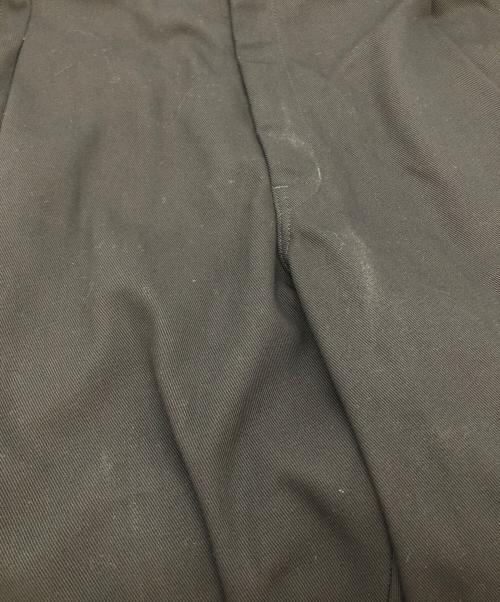 COOTIE PRODUCTIONS（クーティープロダクツ）COOTIE PRODUCTIONS (クーティープロダクツ) タックパンツ ブラック サイズ:SIZE Mの古着・服飾アイテム