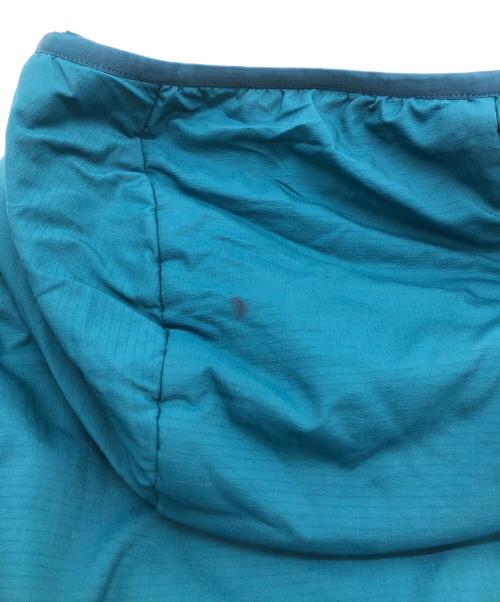 ARC'TERYX（アークテリクス）ARC'TERYX (アークテリクス) ATOM AR JACKET ブルー サイズ:Mの古着・服飾アイテム