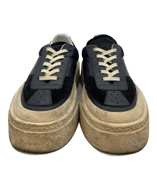 MM6 Maison Margiela（エムエムシックスメゾンマルジェラ）MM6 Maison Margiela (エムエムシックスメゾンマルジェラ) スニーカー ブラック サイズ:42の古着・服飾アイテム