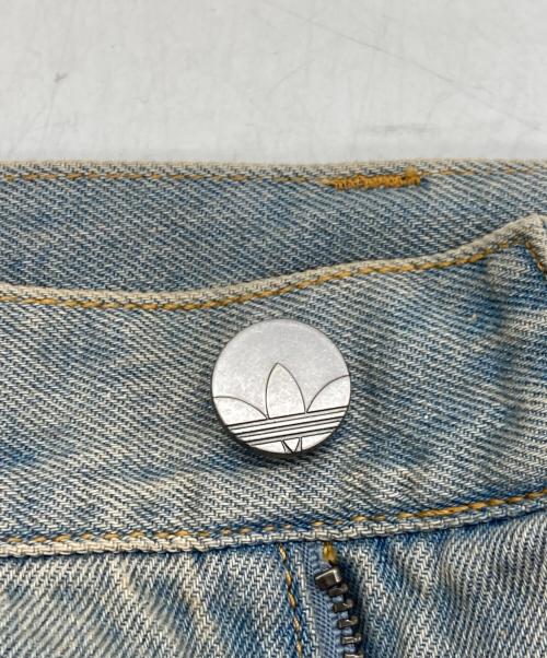 adidas（アディダス）adidas (アディダス) デニムパンツ インディゴ サイズ:SIZE 81cm (W32)の古着・服飾アイテム