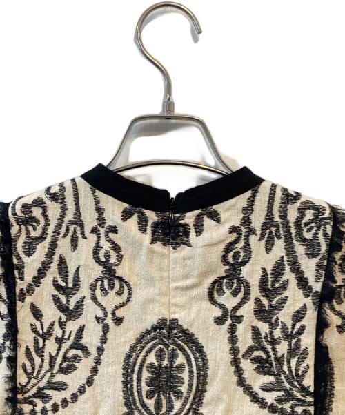 Ameri（アメリ）AMERI (アメリ) ダマスクワンピース アイボリー サイズ:Sの古着・服飾アイテム