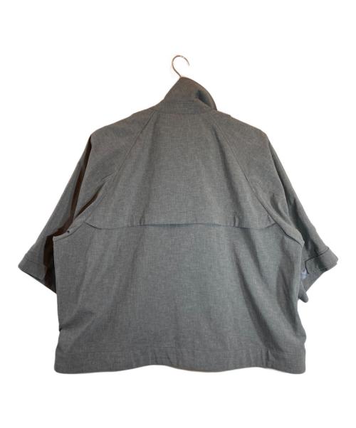 MAISON SPECIAL（メゾンスペシャル）MAISON SPECIAL (メゾンスペシャル) Prime-Over Many Pocket Sports Short Sleeve Shirt Blouson グレー サイズ:2の古着・服飾アイテム