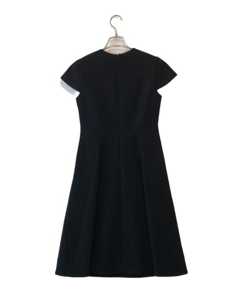 YOKO CHAN（ヨーコチャン）YOKO CHAN (ヨーコチャン) ハーフスリーブフレアドレス ブラック サイズ:36の古着・服飾アイテム