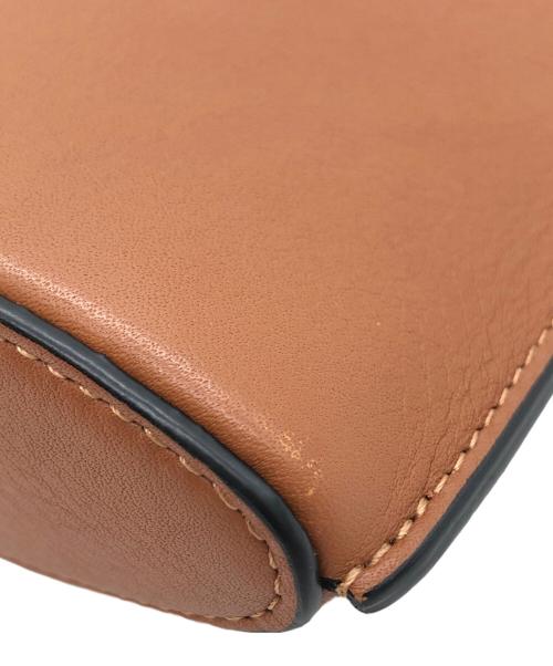 LOEWE（ロエベ）LOEWE (ロエベ) ダイスポケットショルダーバッグ ブラウン×ゴールドの古着・服飾アイテム