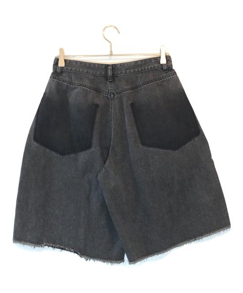 machatt（マチャット）machatt (マチャット) タックデニムハーフパンツ ブラック サイズ:38の古着・服飾アイテム