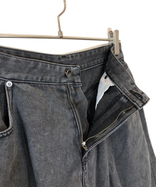 machatt（マチャット）machatt (マチャット) タックデニムハーフパンツ ブラック サイズ:38の古着・服飾アイテム
