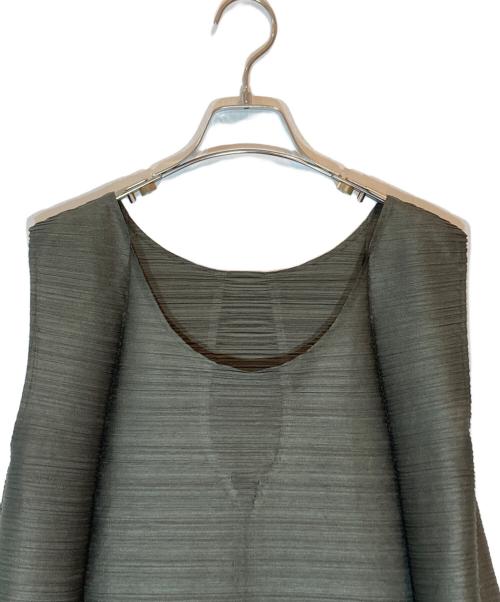 PLEATS PLEASE（プリーツプリーズ）PLEATS PLEASE (プリーツプリーズ) プリーツワンピース カーキ サイズ:SIZE 3の古着・服飾アイテム