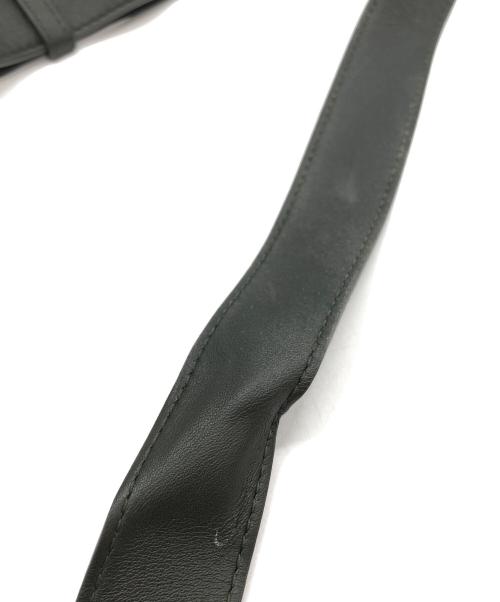 BOTTEGA VENETA（ボッテガベネタ）BOTTEGA VENETA (ボッテガベネタ) ザ・トライアングル 2WAYショルダーバッグ カーキの古着・服飾アイテム