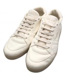 PRADA（プラダ）の古着「ナッパレザー スニーカー」｜ホワイト