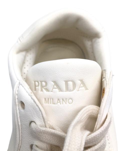 PRADA（プラダ）PRADA (プラダ) ナッパレザー スニーカー ホワイト サイズ:37 1/2の古着・服飾アイテム