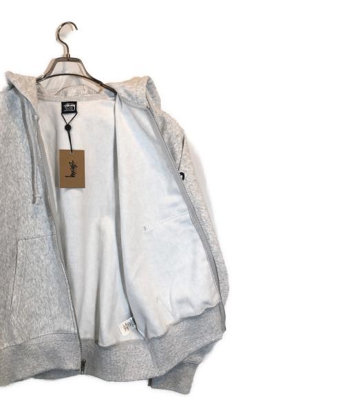 stussy（ステューシー）stussy (ステューシー) STUSSY INTERNATIONAL ZIP HOODIE グレー サイズ:Mの古着・服飾アイテム