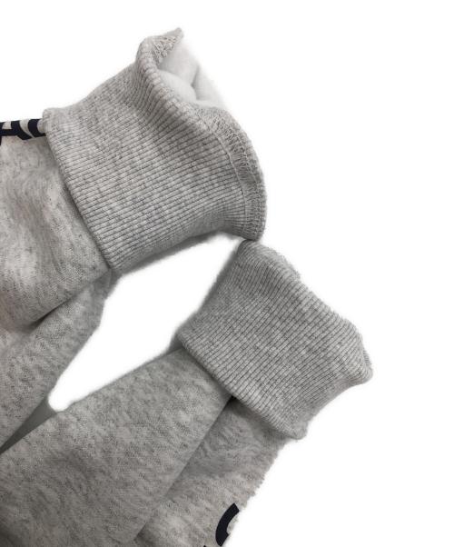 stussy（ステューシー）stussy (ステューシー) STUSSY INTERNATIONAL ZIP HOODIE グレー サイズ:Mの古着・服飾アイテム