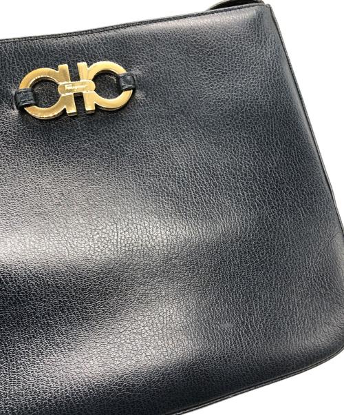 Salvatore Ferragamo（サルヴァトーレ フェラガモ）Salvatore Ferragamo (サルヴァトーレ フェラガモ) ガンチーニショルダーバッグ ネイビーの古着・服飾アイテム