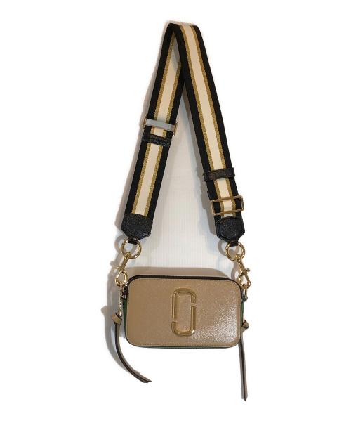 MARC JACOBS（マークジェイコブス）MARC JACOBS (マークジェイコブズ) スナップショットショルダーバッグ ベージュ×グリーンの古着・服飾アイテム