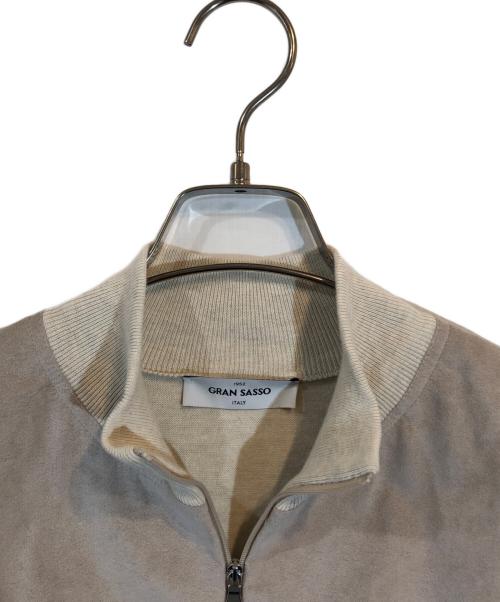 GRAN SASSO（グランサッソ）GRAN SASSO (グランサッソ) スタンドカラージップブルゾンニット ベージュ サイズ:SIZE 46の古着・服飾アイテム