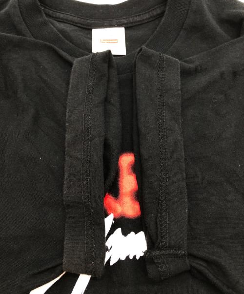 SUPREME（シュプリーム）Supreme (シュプリーム) YOHJI YAMAMOTO (ヨウジヤマモト) Logo Tee ブラック×レッド サイズ:Mの古着・服飾アイテム